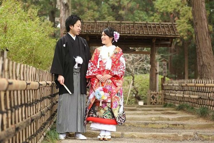 ボールブーケ　結婚式　前撮り　ウェディング　花嫁