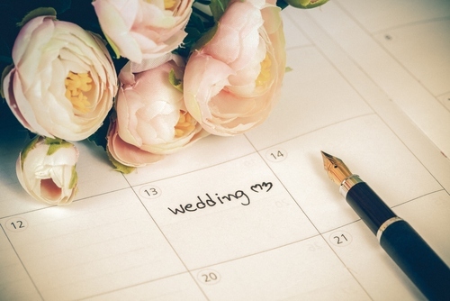 婚姻届受理証明書,休日