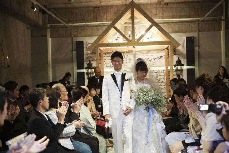 結婚式の招待人数ってどのくらいが普通 新郎新婦でゲストのバランス考えるべき 美花嫁図鑑 Farny ファーニー お洒落で可愛い花嫁レポが満載 Byプラコレ