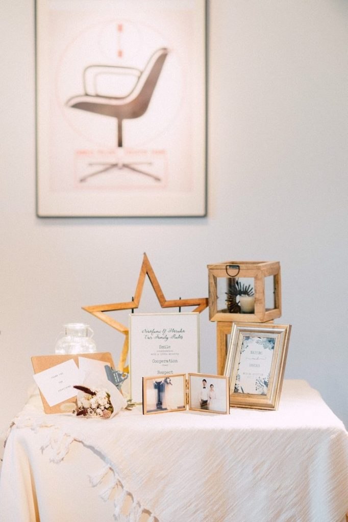 22年完全版 結婚式のウェルカムスペースのアイデア集 おしゃれに飾るコツって 美花嫁図鑑 Farny ファーニー お洒落で可愛い花嫁レポが満載 Byプラコレ