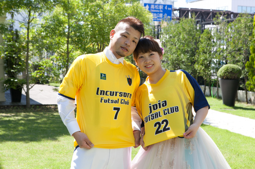 大好きなフットサルアイテムも登場*わいわい楽しい結婚式