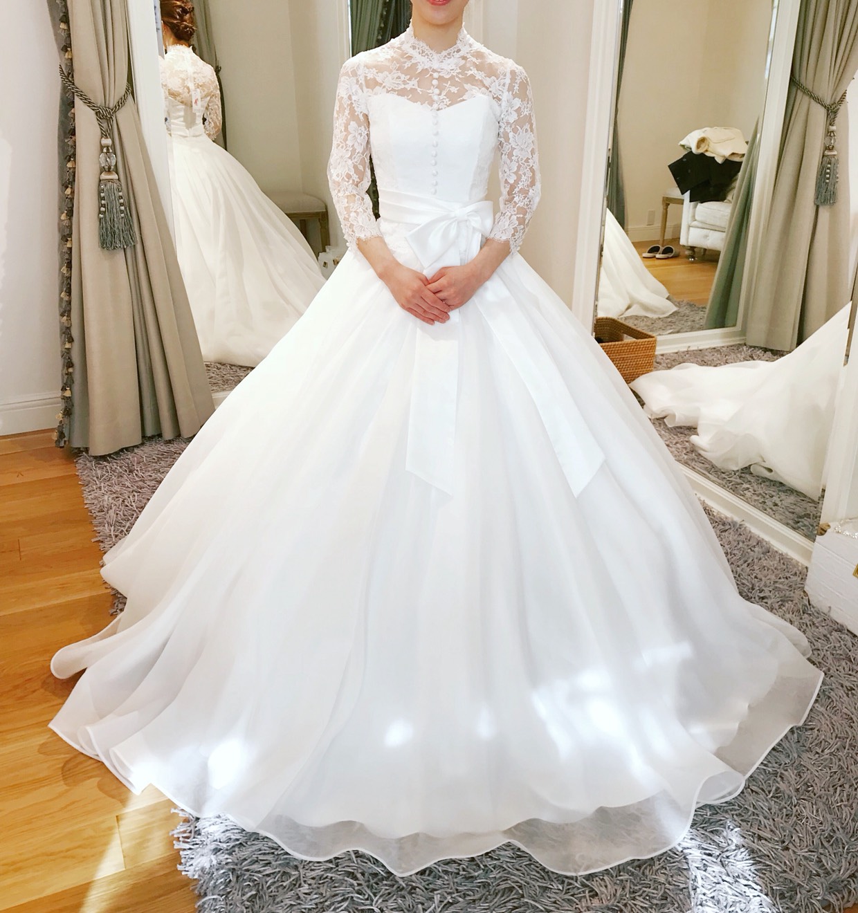 試着レポ 憧れの 佐々木希コレクション の人気ドレスを３着 上品で女性らしいデザインを360 チェック 美花嫁図鑑 Farny ファーニー お洒落で可愛い花嫁レポが満載 Byプラコレ