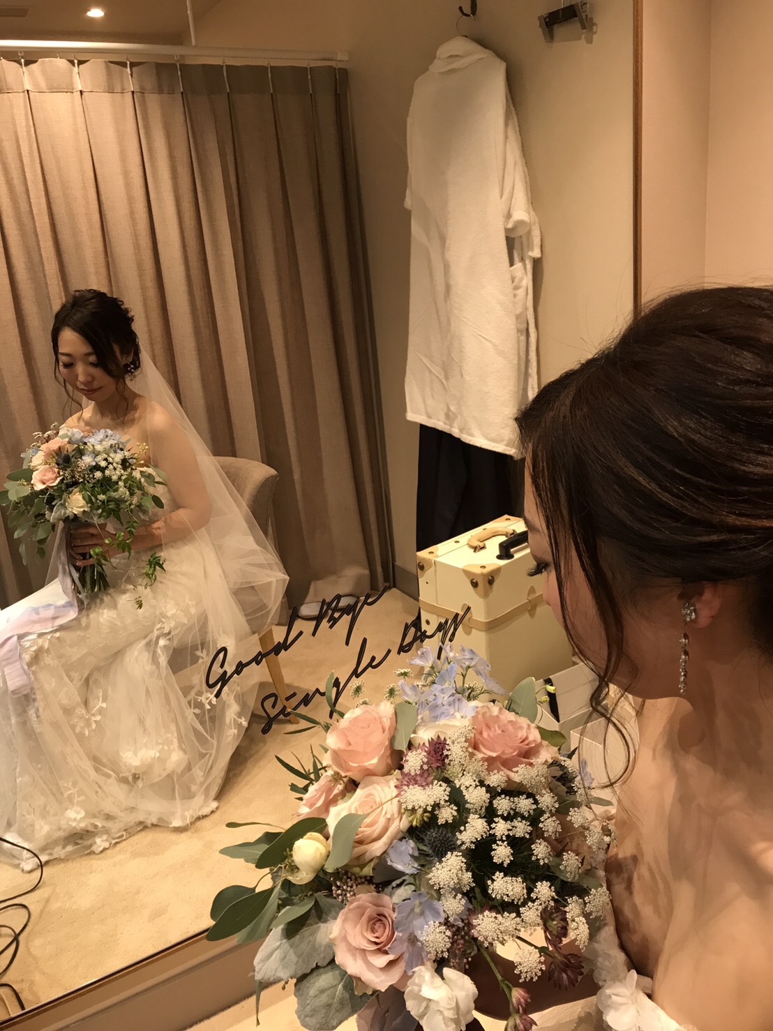 挙式 披露宴 最高に美しい自分になるために 上品かつ華やかにまとめた花嫁コーディネート 美花嫁図鑑 Farny ファーニー お洒落で可愛い 花嫁レポが満載 Byプラコレ 挙式 披露宴 最高に美しい自分になるために 上品かつ華やかにまとめた花嫁コーディネート 美花嫁図鑑 Farny ファーニー お洒落で可愛い 花嫁レポが満載 Byプラコレ