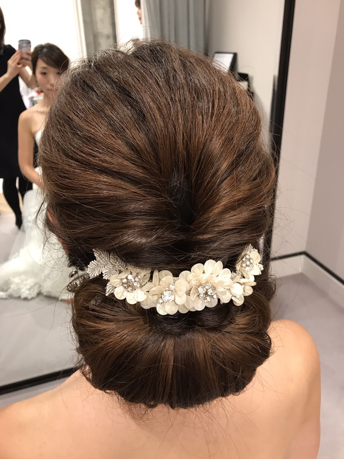 挙式 披露宴 最高に美しい自分になるために 上品かつ華やかにまとめた花嫁コーディネート 美花嫁図鑑 Farny ファーニー お洒落で可愛い 花嫁レポが満載 Byプラコレ 挙式 披露宴 最高に美しい自分になるために 上品かつ華やかにまとめた花嫁コーディネート 美花嫁図鑑 Farny ファーニー お洒落で可愛い 花嫁レポが満載 Byプラコレ