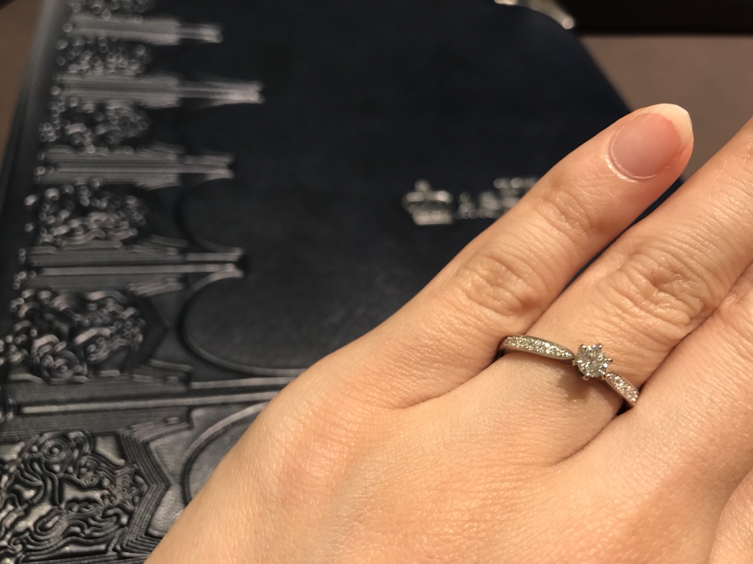 きらめくダイヤにうっとり 運命の指輪に出会うまで 美花嫁図鑑 Farny ファーニー お洒落で可愛い花嫁レポが満載 Byプラコレ