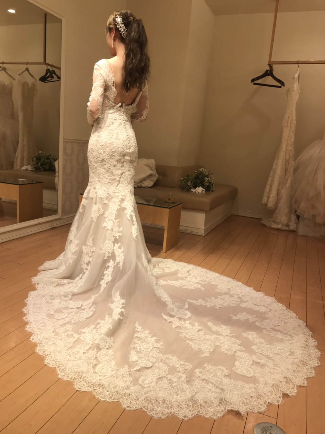 Hpで一目惚れ 他にはない Badgeleymischkaのドレス試着レポをご覧あれ 美花嫁図鑑 Farny ファーニー お洒落で可愛い 花嫁レポが満載 Byプラコレ