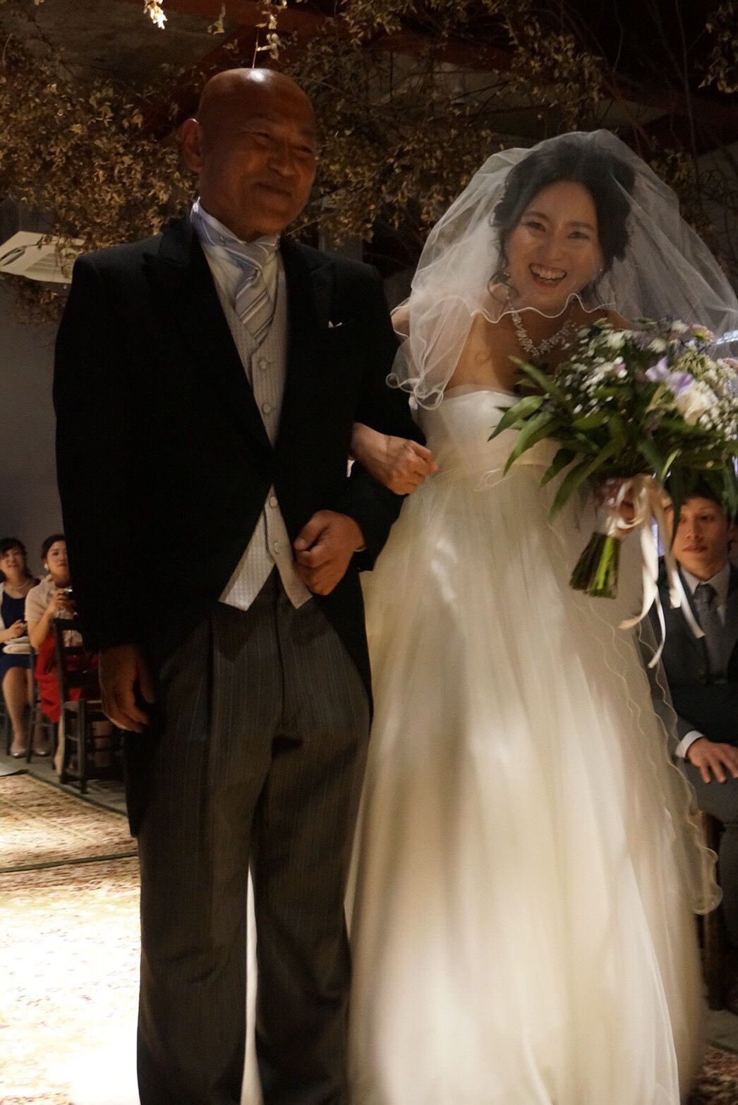 天使の羽ドレスを身に纏って..♡♡笑顔溢れる私たちらしい挙式 天使の羽ドレスを身に纏って..♡♡笑顔溢れる私たちらしい挙式