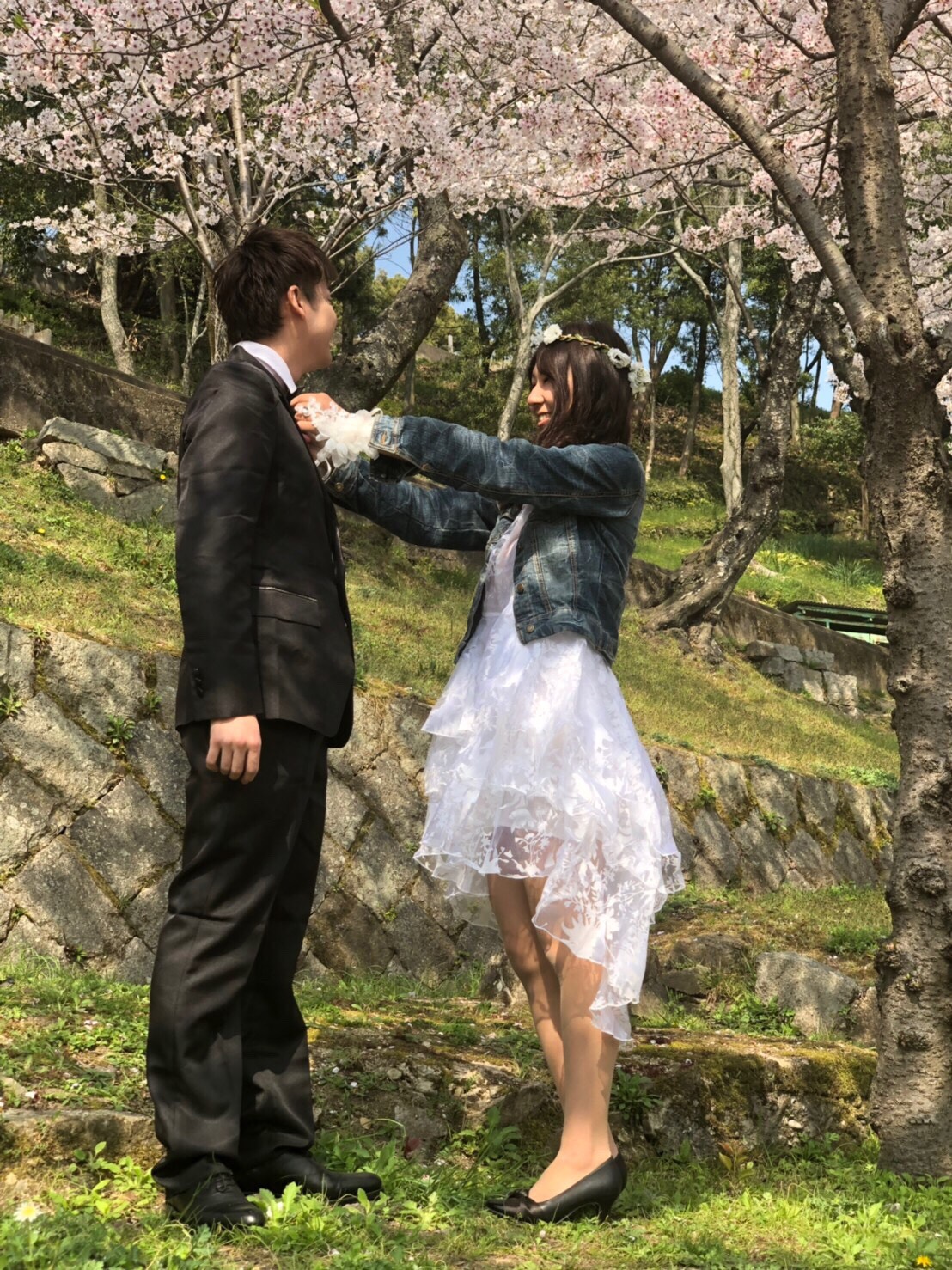 桜と一緒にセルフでウェディングフォトを🌸*いつまでも色褪せない思い出に..♡ 美花嫁図鑑 farny(ファーニー