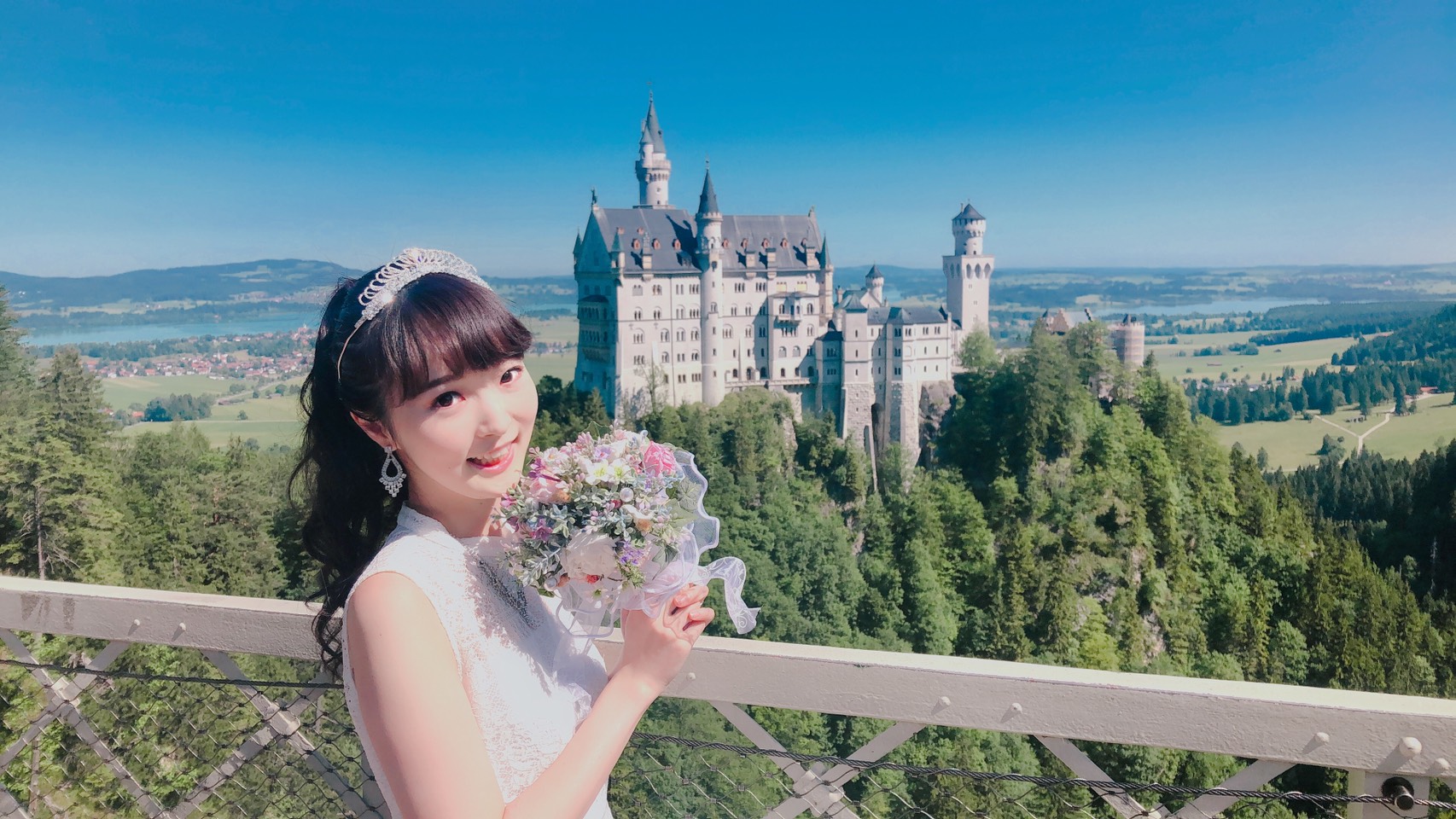 ドイツでの前撮り撮影 おとぎ話の中から飛び出してきたかのようなショットに 美花嫁図鑑 Farny ファーニー お洒落で可愛い花嫁レポが満載 Byプラコレ