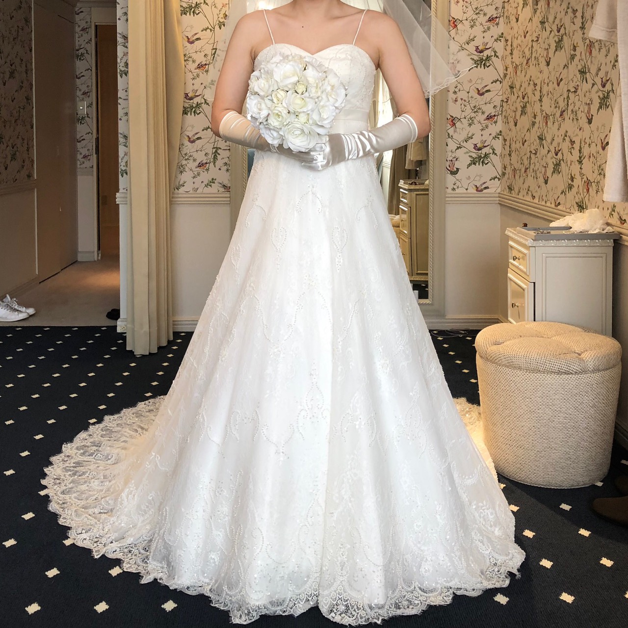 初めてのウェディングドレス試着 運命のドレスと出会えるまで 美花嫁図鑑 Farny ファーニー お洒落で可愛い花嫁レポが満載 Byプラコレ