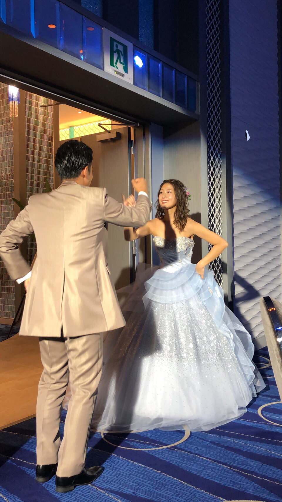 披露宴レポ たくさん練習したダンスを彼と披露しました 美花嫁図鑑 Farny ファーニー お洒落で可愛い花嫁レポが満載 Byプラコレ