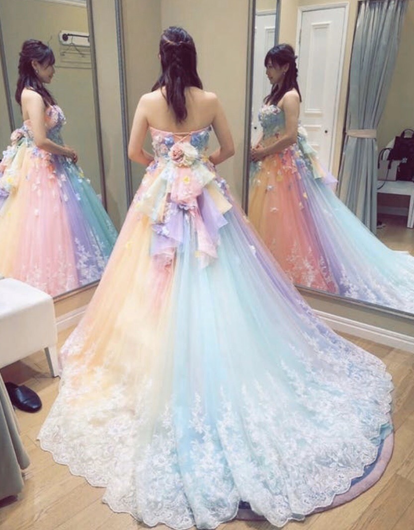 春らしいパステルカラーを中心に選んだ【カラードレス試着レポまとめ