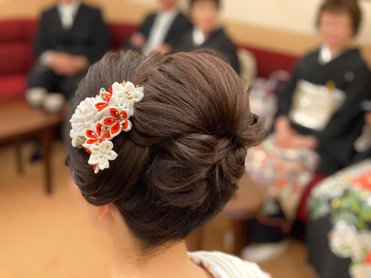 お洒落花嫁必見 白無垢から色打掛まで 花嫁コーディネートをcheck 美花嫁図鑑 Farny ファーニー お洒落で可愛い花嫁レポが満載 Byプラコレ