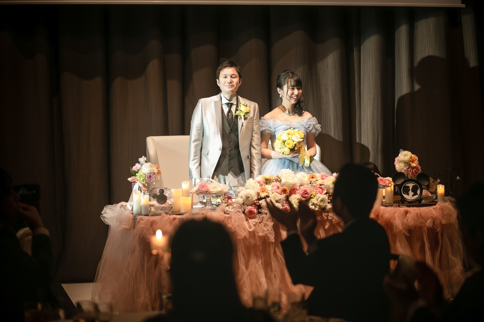 披露宴 まるでディズニー 迫力満点のプロジェクションマッピングやサプライズ演出 美花嫁図鑑 Farny ファーニー お洒落で可愛い花嫁レポが満載 Byプラコレ