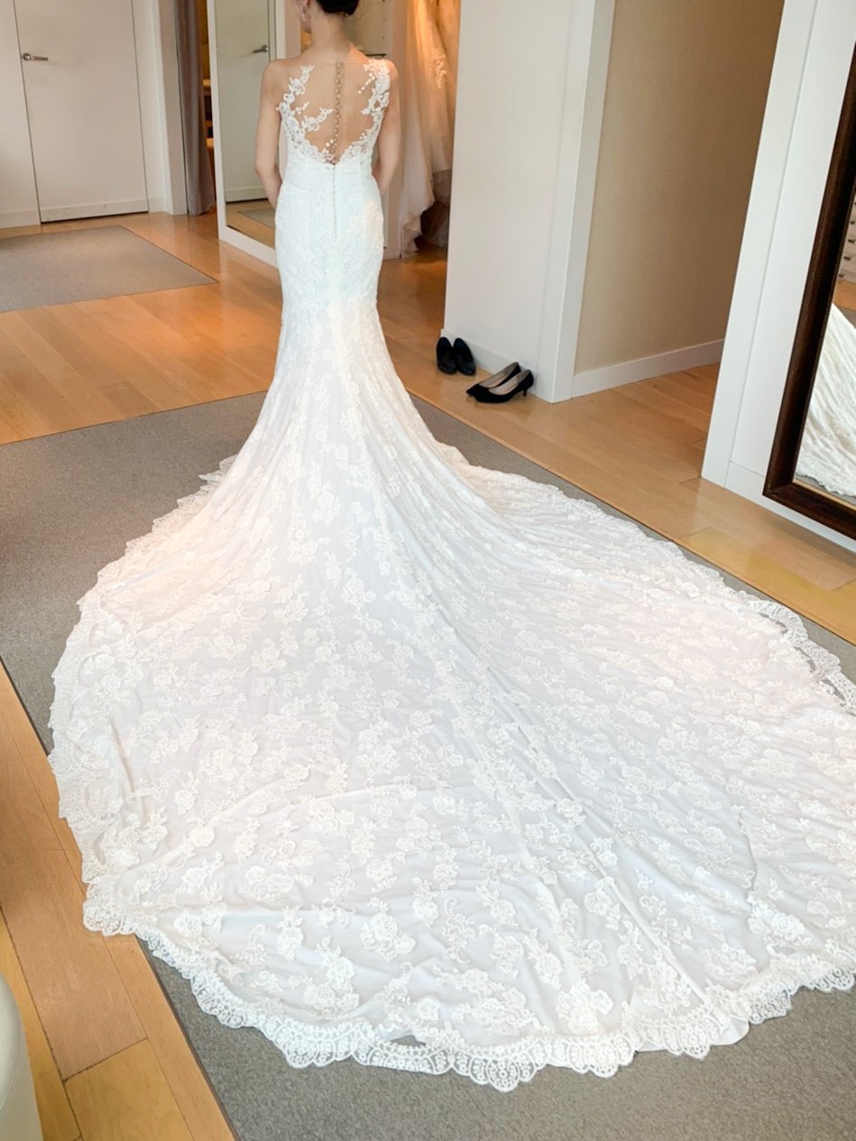 世界で愛されているドレスブランドPRONOVIAS(プロノビアス)での試着 