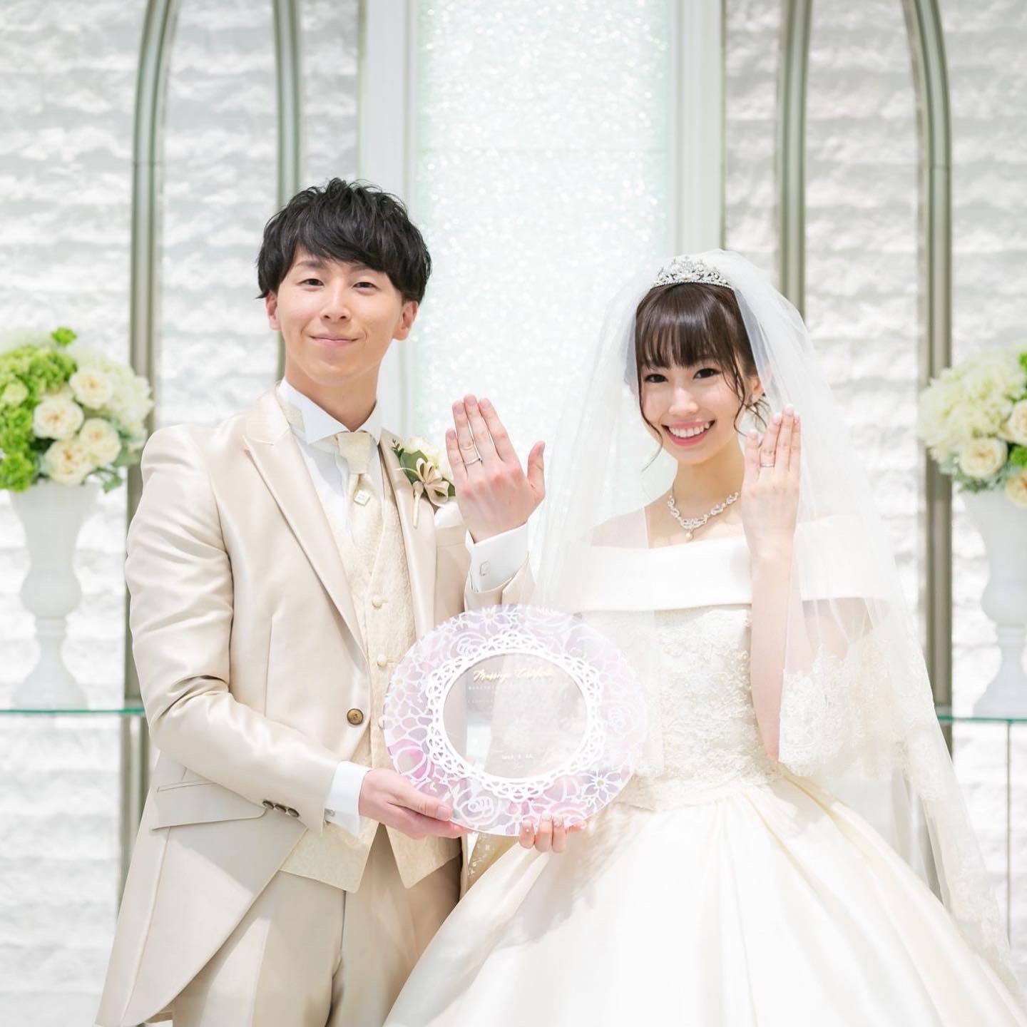 アルマリアンtokyoでのチャペルウェディング こだわりの演出も 美花嫁図鑑 Farny ファーニー お洒落で可愛い花嫁レポが満載 Byプラコレ