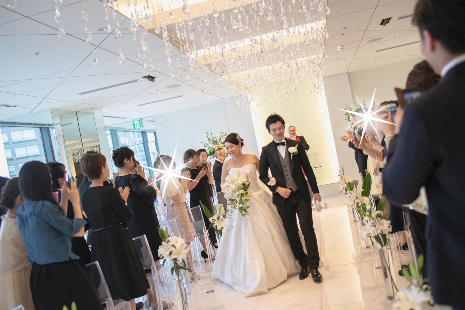 横浜モノリスにてチャペルウェディング こだわりの演出などを紹介します 美花嫁図鑑 Farny ファーニー お洒落で可愛い花嫁レポが満載 Byプラコレ 横浜モノリスにてチャペルウェディング こだわりの演出などを紹介します 美花嫁図鑑 Farny ファーニー お洒落で可愛い花嫁レポが満載 Byプラコレ