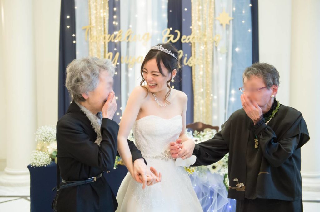 お色直し中座は大好きな祖母と♡祖父母への思いの詰まった感動の披露宴