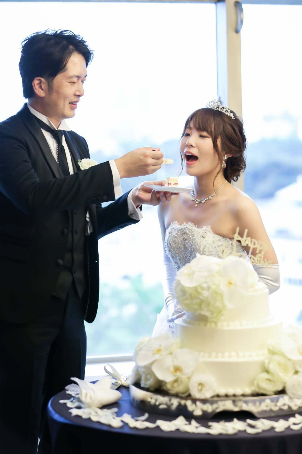 披露宴レポ ウェディングドレスからお色直しで雰囲気を変えて 会場装飾のこだわりもポイントです 美花嫁図鑑 Farny ファーニー お洒落で可愛い花嫁レポが満載 Byプラコレ 披露宴レポ ウェディングドレスからお色直しで雰囲気を変えて 会場装飾のこだわりもポイントです 美花嫁図鑑 Farny ファーニー お洒落で可愛い花嫁レポが満載 Byプラコレ