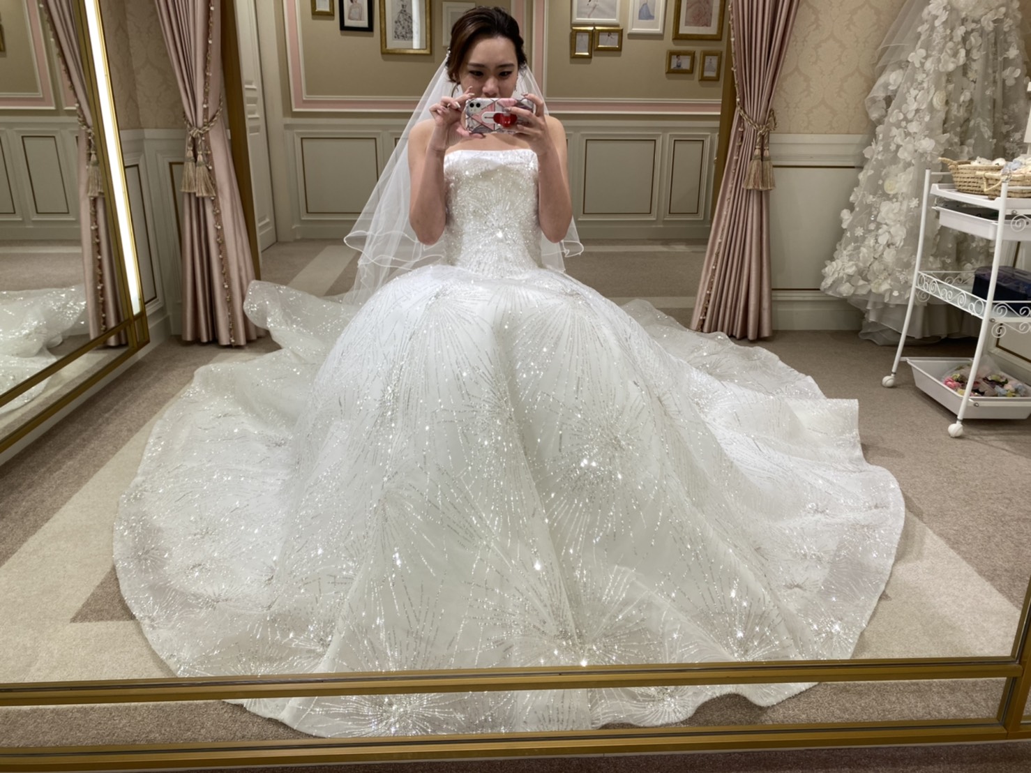 憧れのドレスブランド The Hany ザ ハニー ウェディングドレス試着レポを紹介 美花嫁図鑑 Farny ファーニー お洒落で可愛い花嫁レポが満載 Byプラコレ