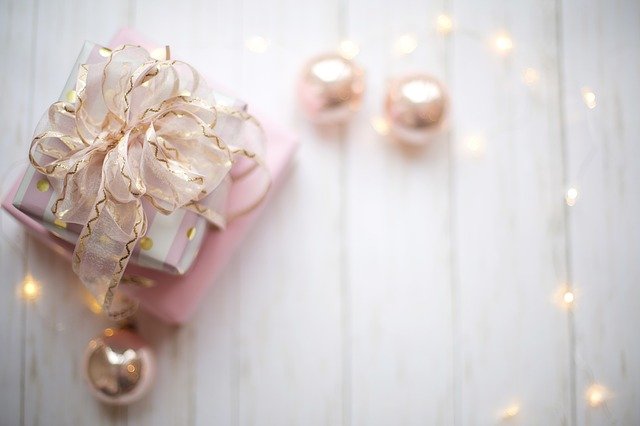 結婚式でクリスマスプレゼント?!ゲストへの心遣いが形になる 結婚式でクリスマスプレゼント?!ゲストへの心遣いが形になる