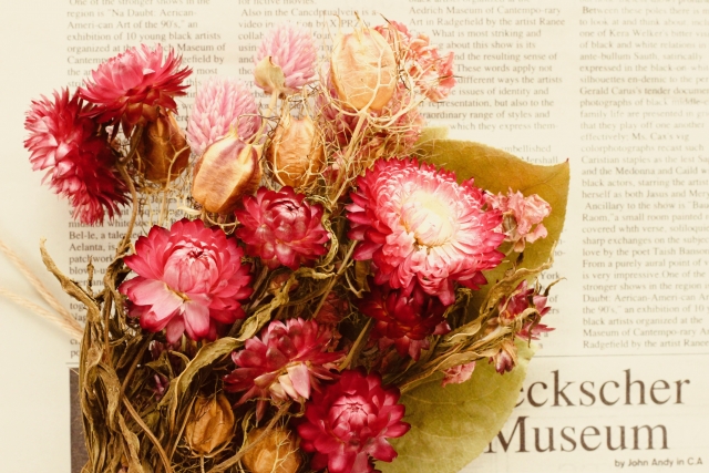 ウェディングソングで人気の曲をシーン別に紹介 選び方のコツ 美花嫁図鑑 Farny ファーニー お洒落で可愛い花嫁レポが満載 Byプラコレ ウェディングソングで人気の曲をシーン別に紹介 選び方のコツ 美花嫁図鑑 Farny ファーニー お洒落で可愛い花嫁レポが満載 Byプラコレ