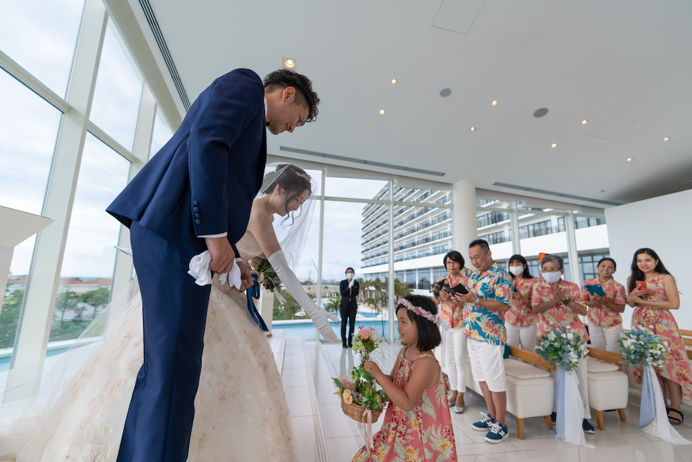小さな結婚式で結婚式を決めた理由 親族みんなが楽しめるような結婚式を 美花嫁図鑑 Farny ファーニー お洒落で可愛い花嫁レポが満載 Byプラコレ