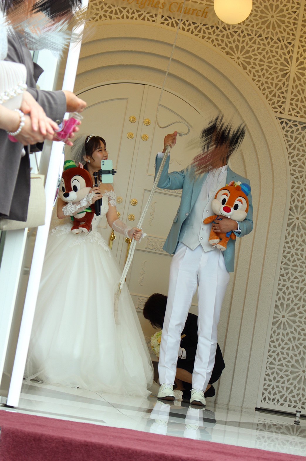 挙式後アフターセレモニー フラワーシャワーからぬいぐるみトスまで真似したい演出がたくさん 美花嫁図鑑 Farny ファーニー お洒落で可愛い花嫁レポが満載 Byプラコレ