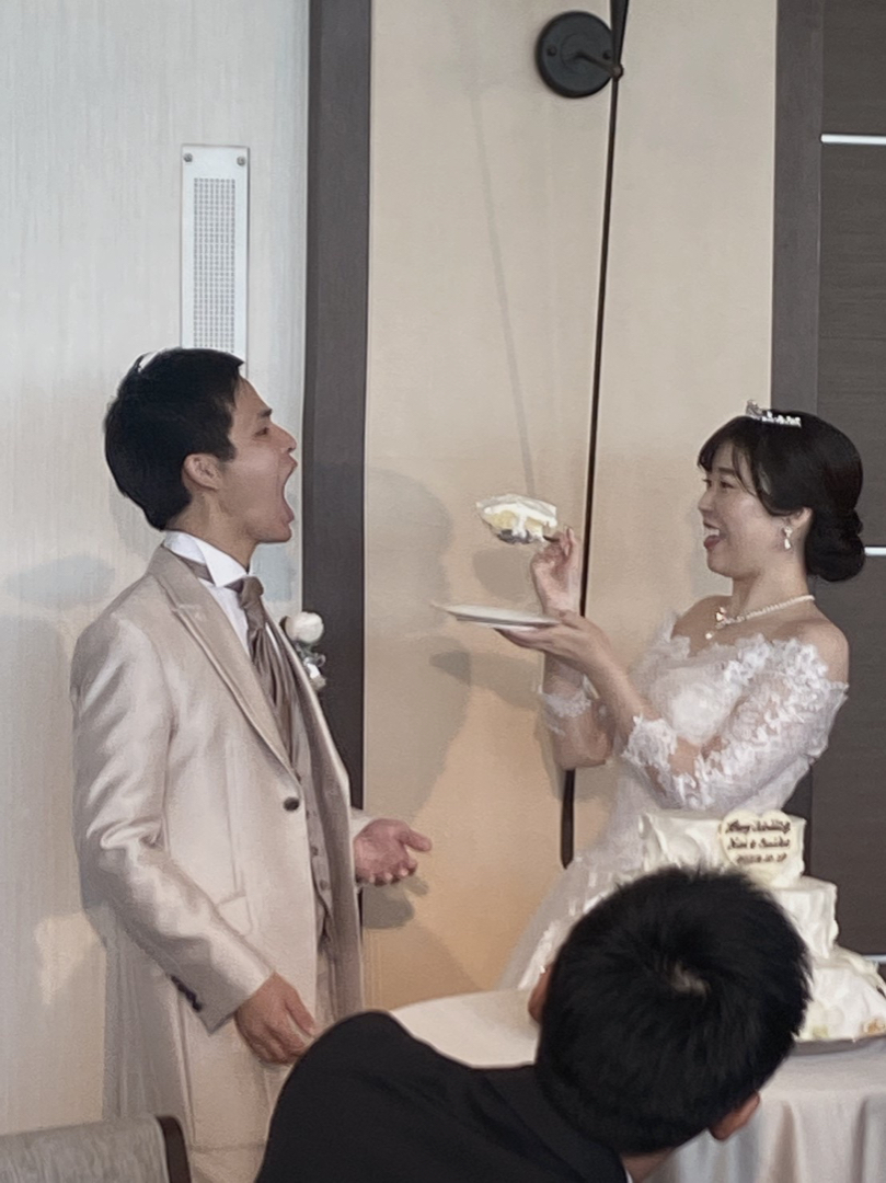 ファーストバイトが楽しかった話♡ | 美花嫁図鑑 farny(ファーニー