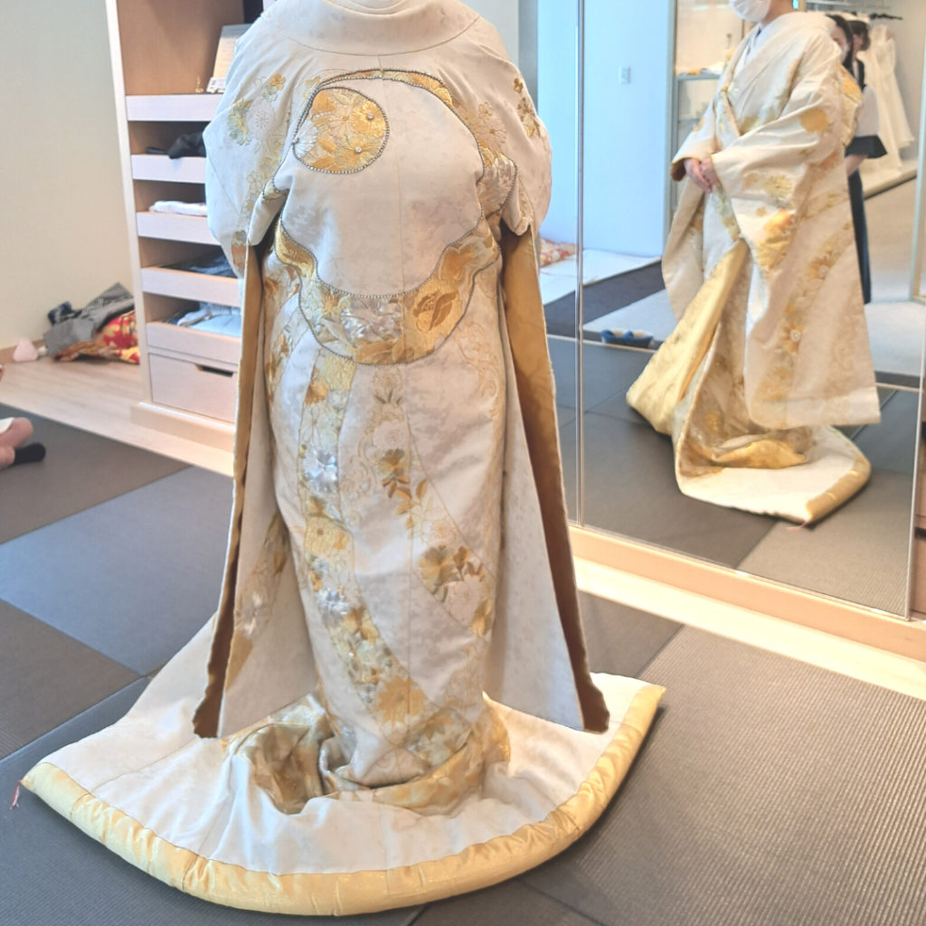 色打掛試着レポ①～amtteliebe～ | 美花嫁図鑑 farny(ファーニー